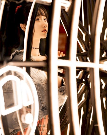 花房姑娘免费全集_在线观看免费版